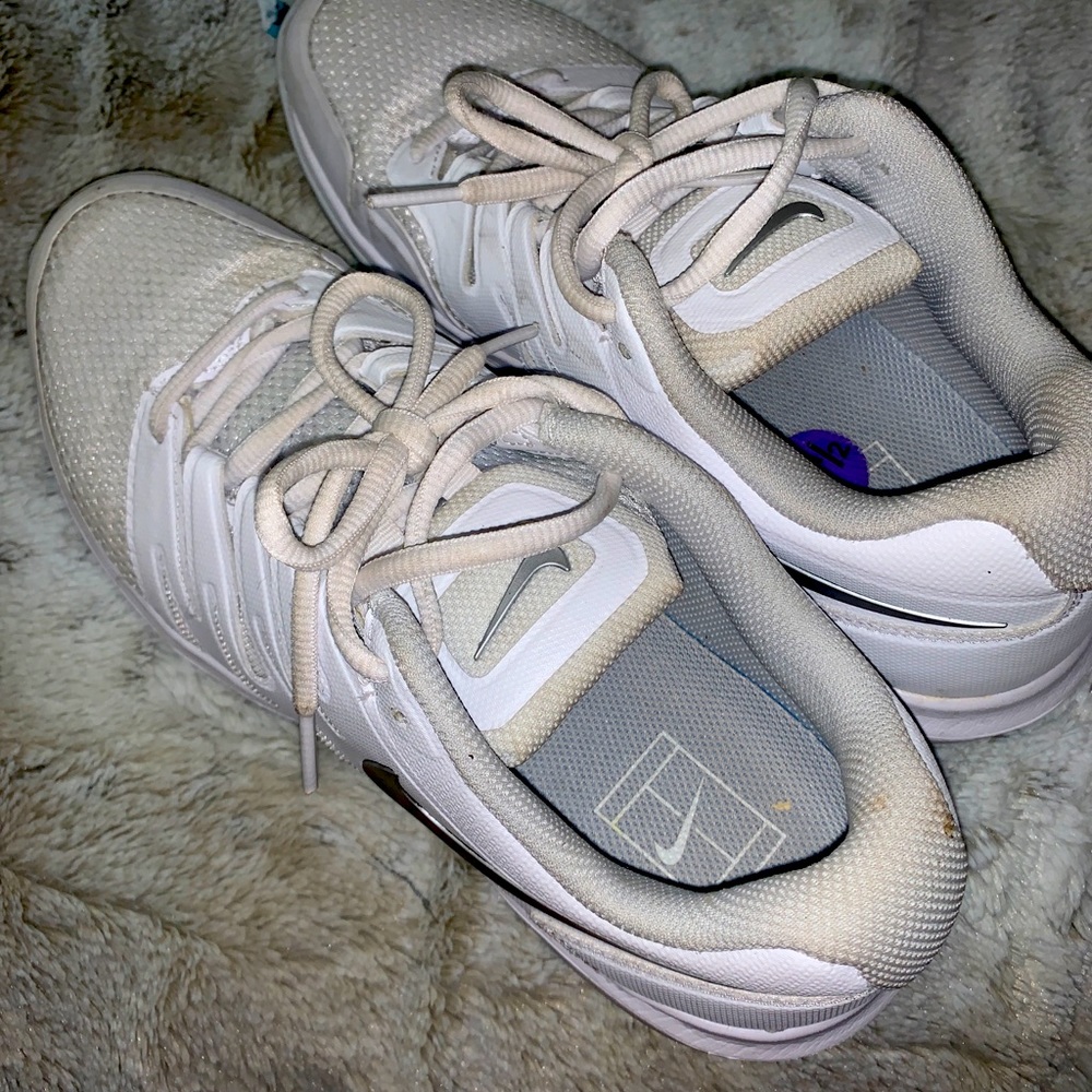Nike size 11.5 white sneakers